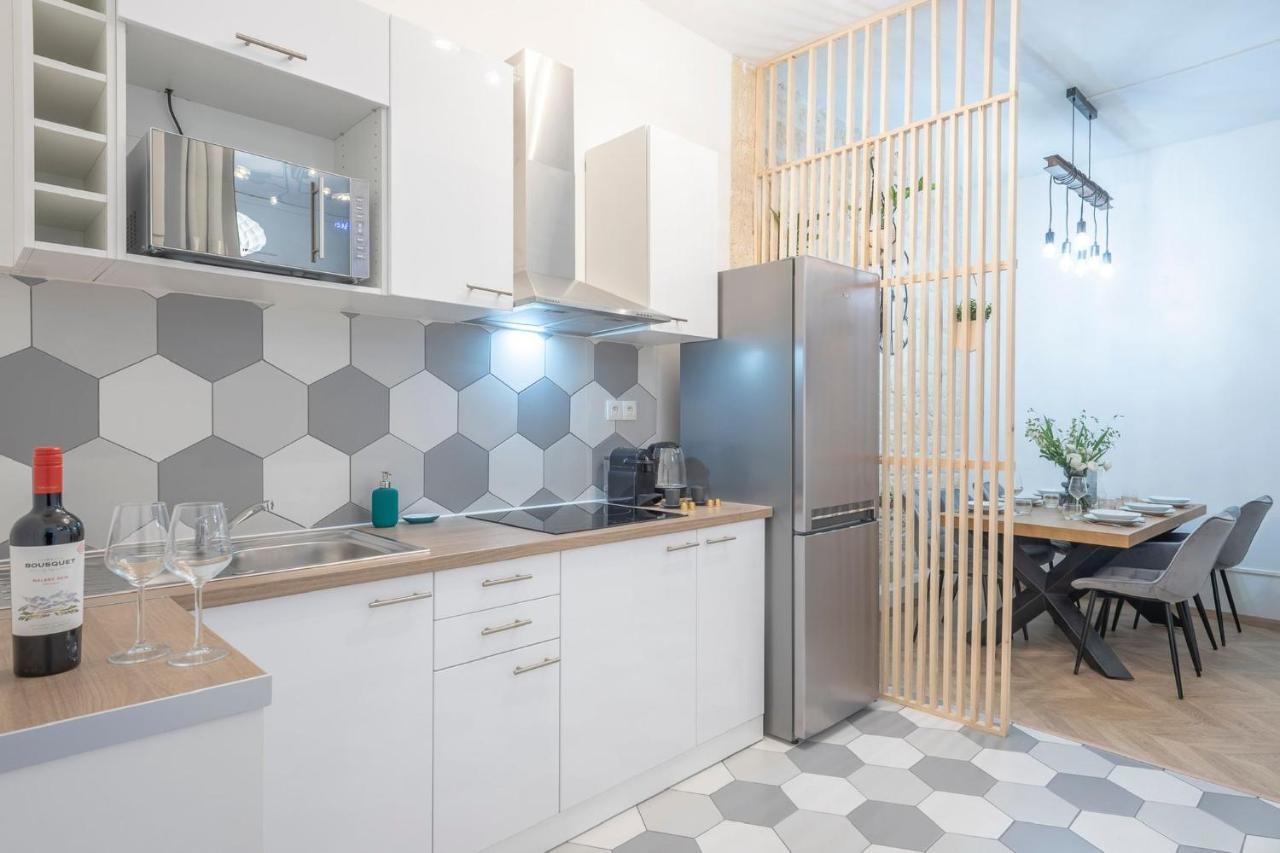 Bohemian Flat - Lovely Marais ปารีส ภายนอก รูปภาพ